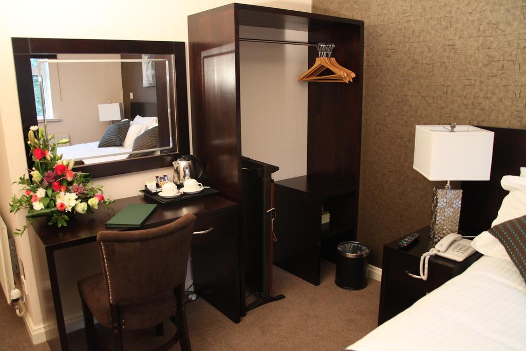 Greenvale Hotel Кукстаун Стая снимка