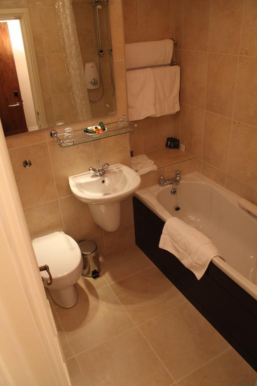 Greenvale Hotel Кукстаун Стая снимка